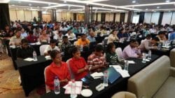 Peserta Pelatihan Literasi AI di Timika Membludak