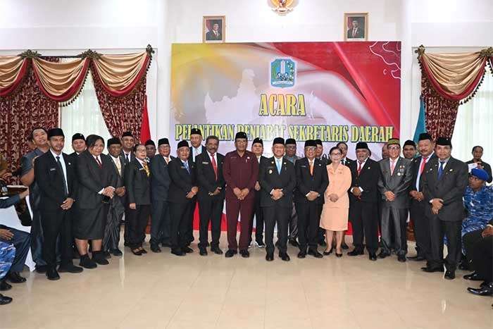 Pimpinan DPRK Biak Hadiri Pelantikan Pj Sekda, Zacharias Mailoa