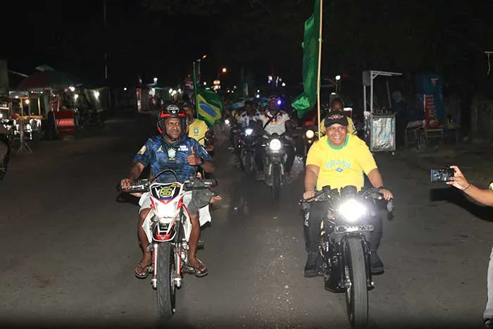 Konvoi Piala Dunia di Jayapura Satukan Suporter Lintas Negara, Brasil Mendominasi