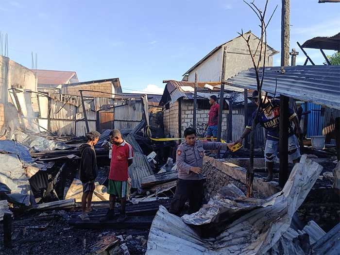 Lima Rumah Terbakar di Hamadi, Polisi Selidiki Penyebab Kebakaran
