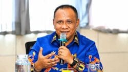 DPR Papua Soroti Antrean BBM di Jayapura, Stok Cukup tapi Distribusi Bermasalah
