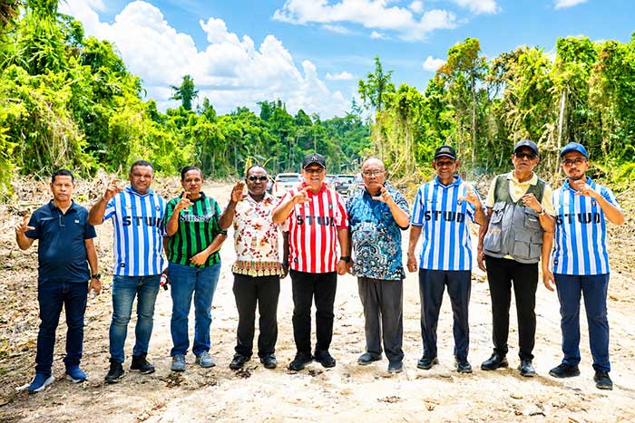 Turun Lapangan, Komisi IV DPR Papua Pastikan Realisasi Jalan Mosso-Wor Sesuai Laporan PUPR