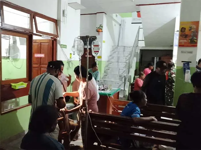 Puluhan Siswa dan Lansia di Depapre Keracunan Makanan Program MBG