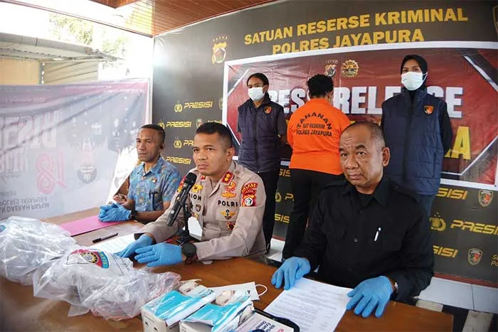 Anak 15 Tahun Meninggal Dipukul Balok, Ibu Kandung Jadi Tersangka, Polisi Tangkap Pelaku di Hotel