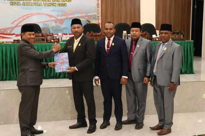 DPRK Jayapura Gelar Rapat Paripurna, Bahas 8 Raperda Non-APBD Tahun 2026